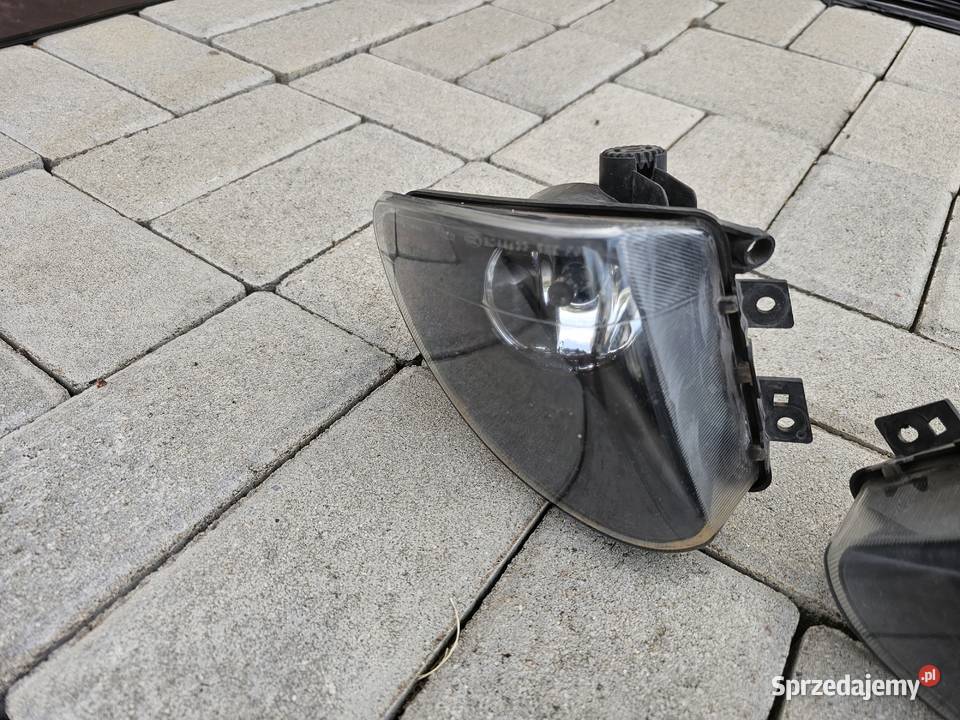 Bmw f10 f11 halogen w zderzak Valeo prawy 89 211 Ostrów Wielkopolski sprzedam