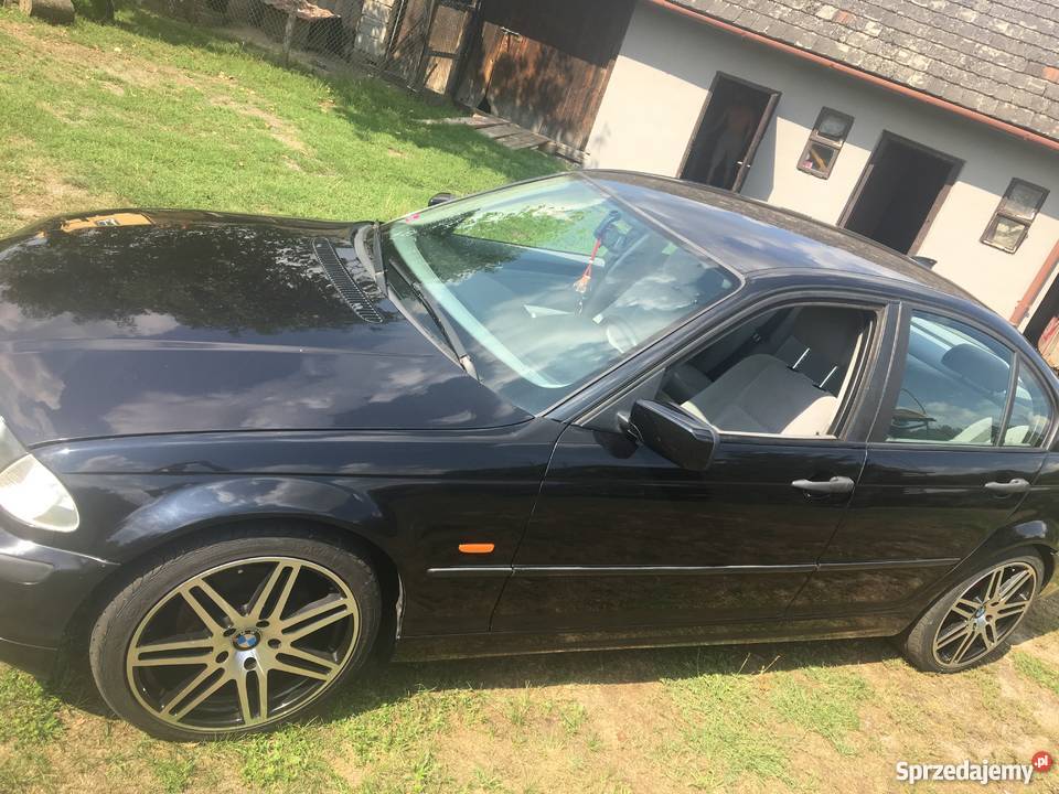 Sprzedam Bmw e46 19 benzyna 1998 Czarna