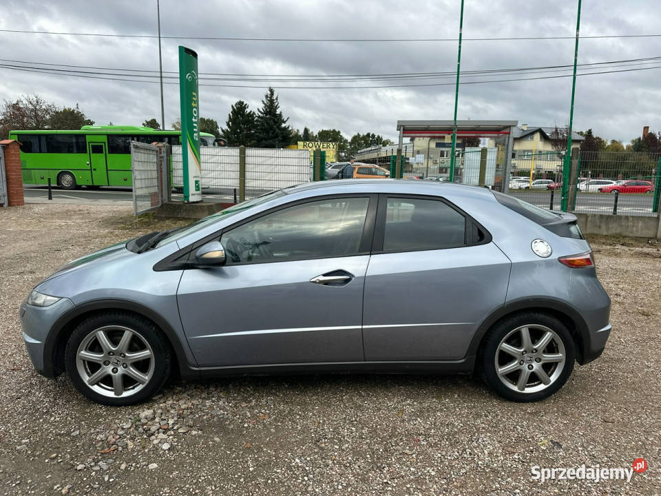Honda Civic 18 140ManualNaviXenonKamera Warszawa