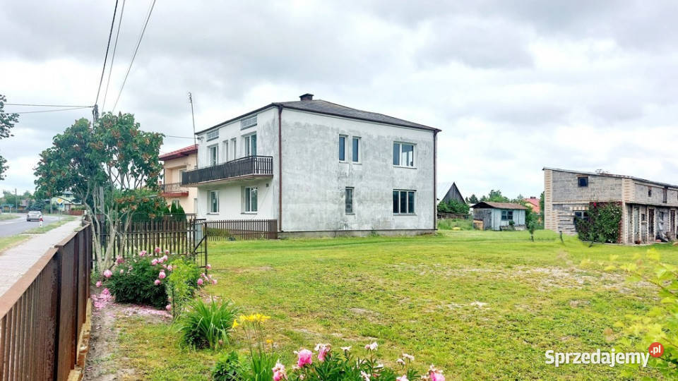 Przestronny dom z ogrodem i garażem lubelskie Tyszowce