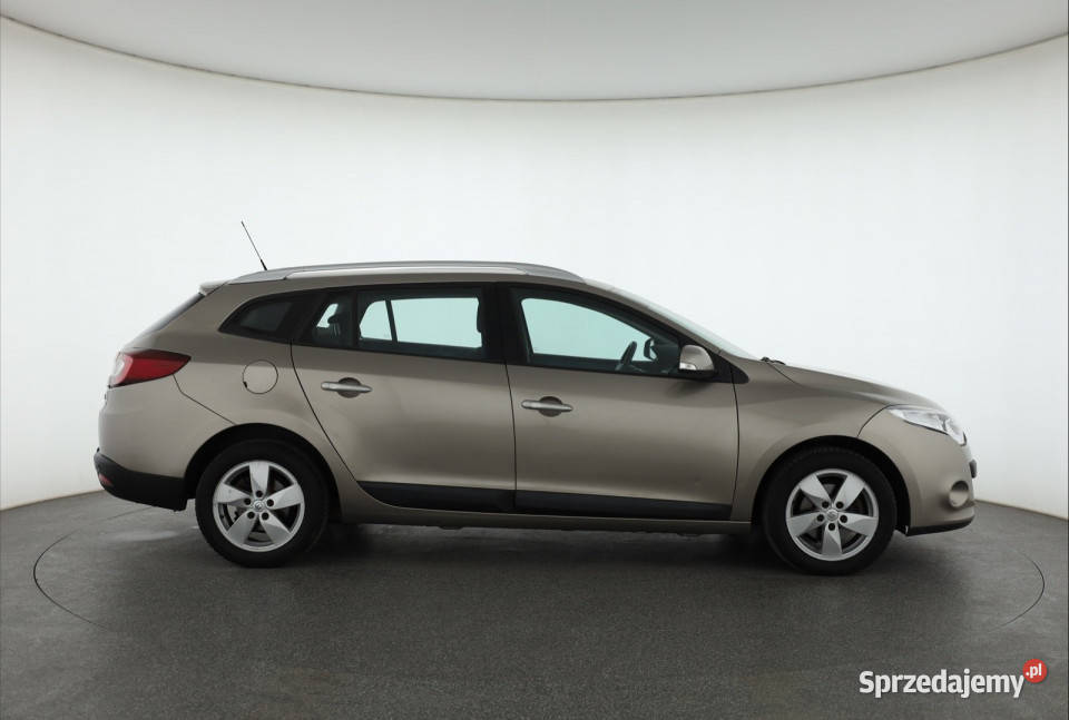 Renault Megane 14 TCe tempomat mazowieckie Piaseczno