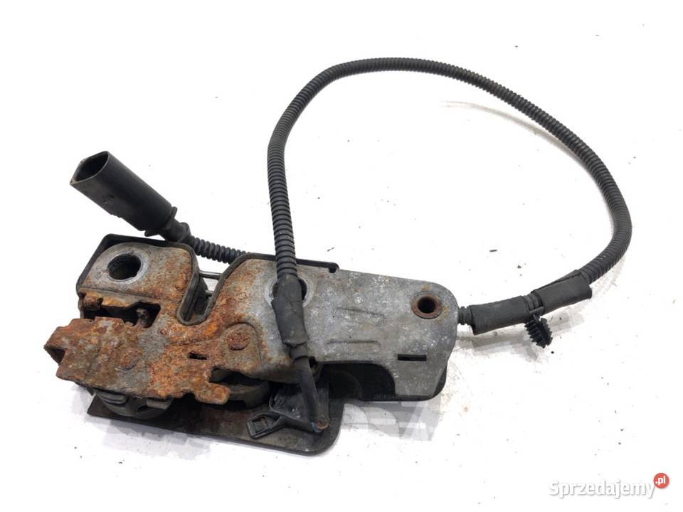 ZAMEK MASKI PRZÓD VW GOLF VI Kombi 5K1823509 osobowe