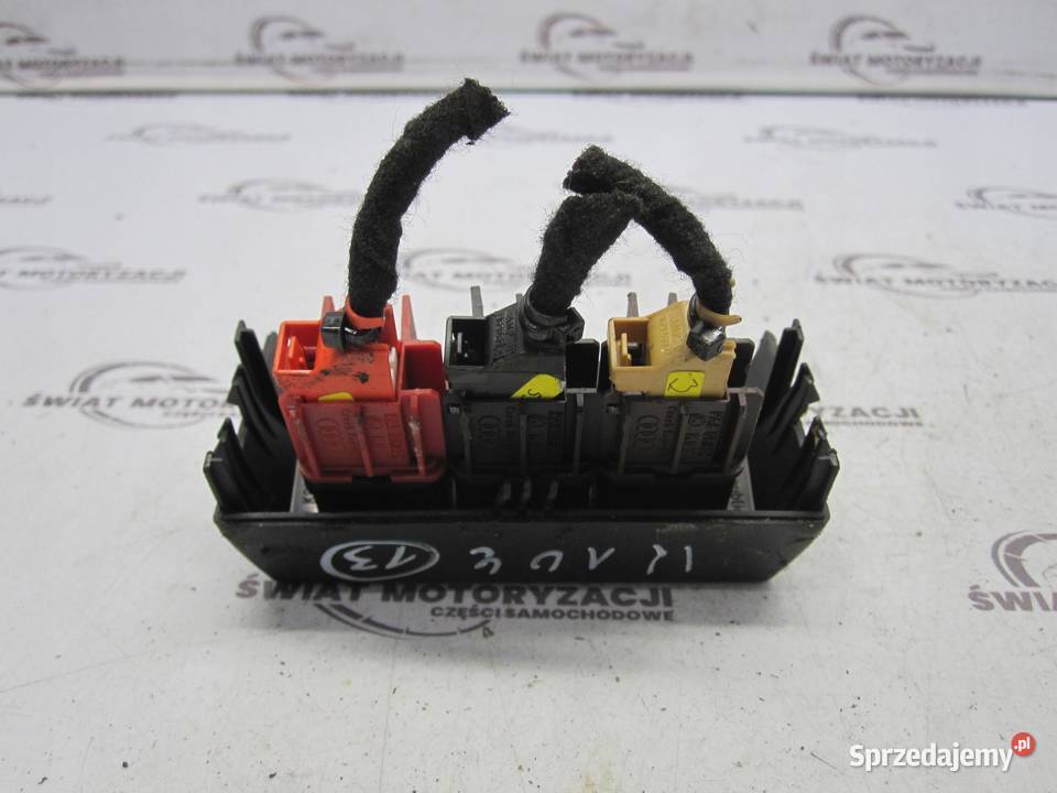 AUDI TT I 8N panel przycisków 8N0962101 Części samochodowe sprzedam