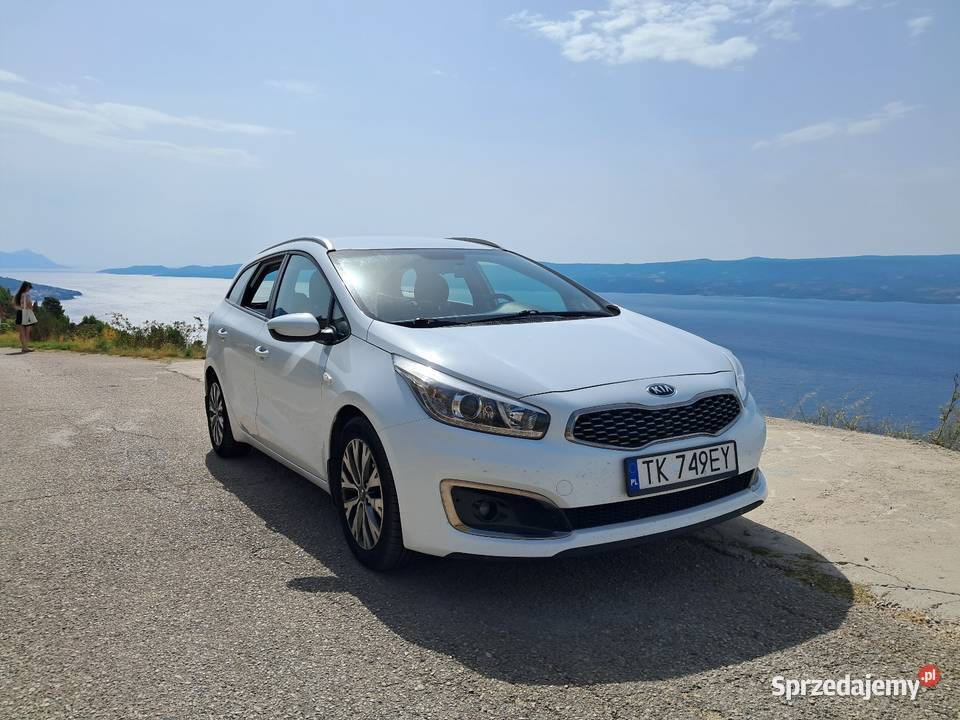 KIA CEED 2 Kombi 16 crdi 136 kmSzawajcaria Kielce
