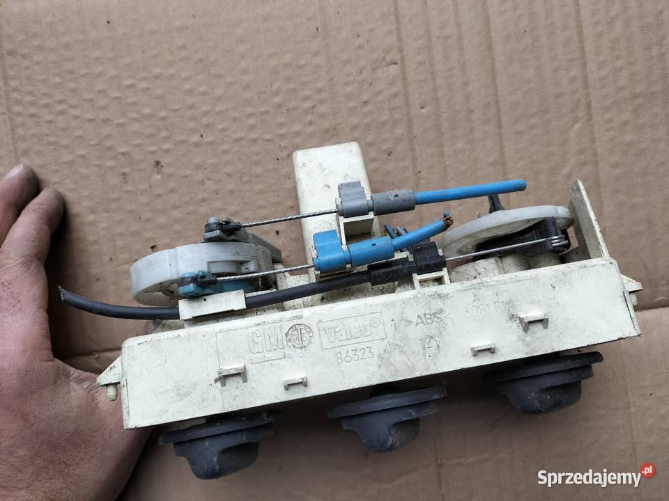 Panel nawiewu Opel Vectra B 6081F1A OPEL lubelskie Kamień-Kolonia