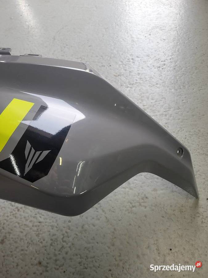 Yamaha MT 07 nakładka prawa zbiornika owiewka wielkopolskie Nowy Tomyśl