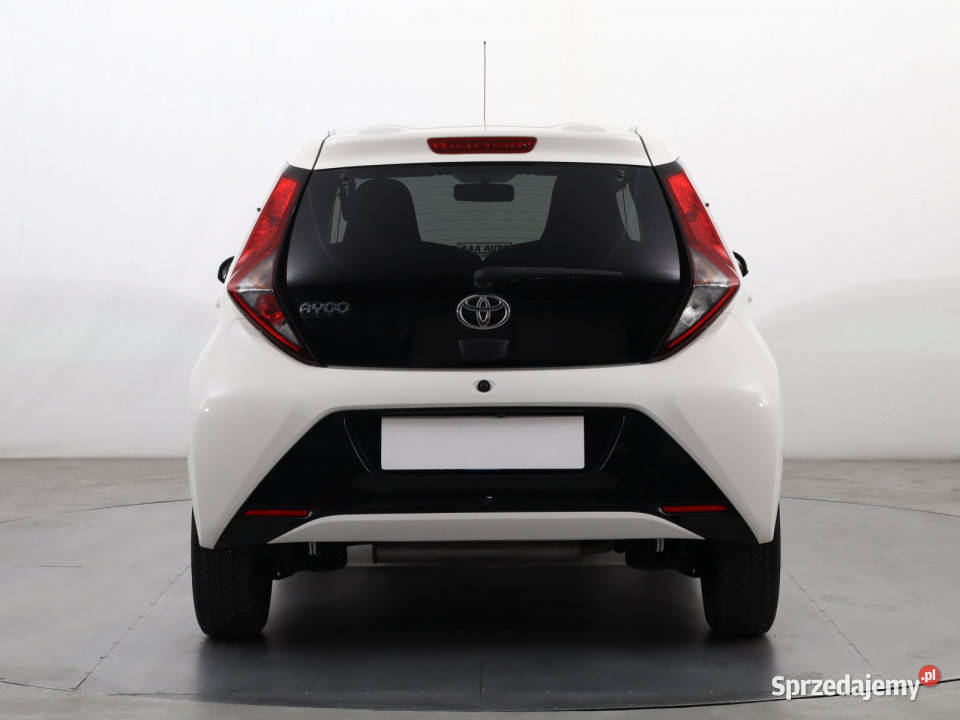 Toyota Aygo 10 VVTi biały Katowice sprzedam