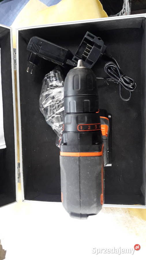 wiertarkowkrętarka 18V LiIon BlackDecker BDCDC18 Miłosław