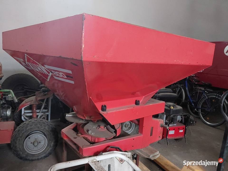 Rozsiewacz nawozu kuhn rauch Rolnictwo łódzkie Piotrków Trybunalski