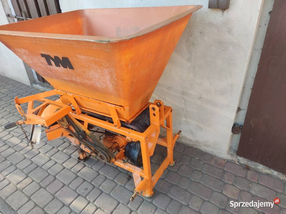 Piaskarka solarka drogowa rozsiewacz kłos motyl Rozsiewacze nawozów Wieluń sprzedam