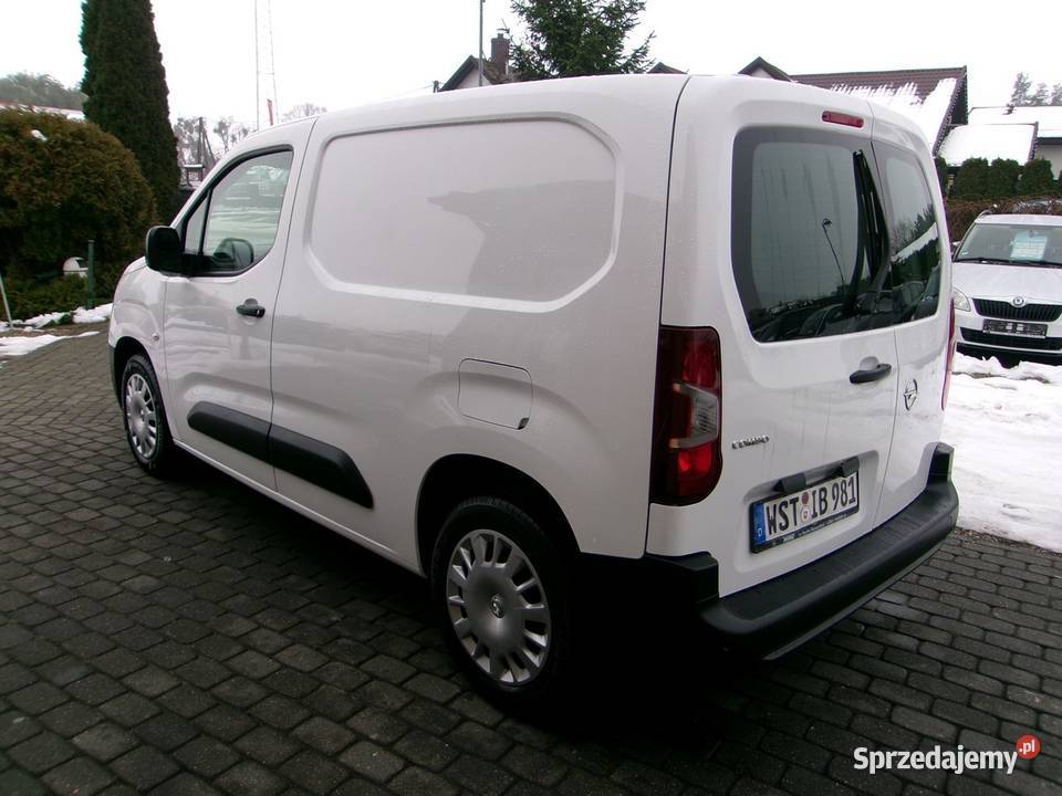 Opel Combo Cargo 15 d Blaszak Serwis Dolna Grupa
