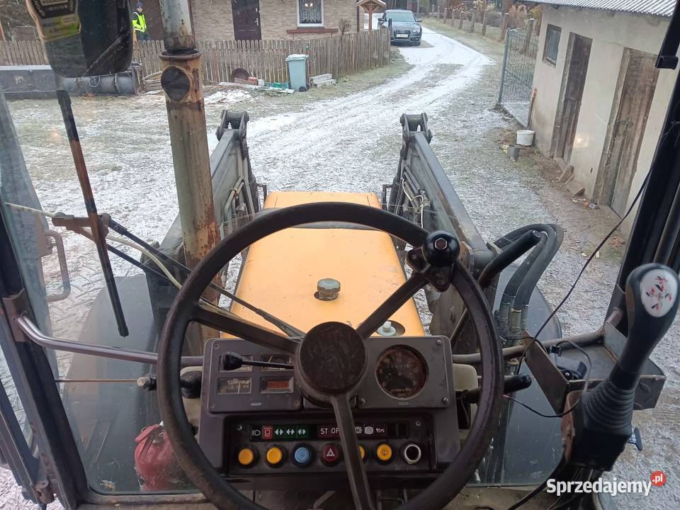 Renault 9514tx z ładowaczem Wola Czaryska