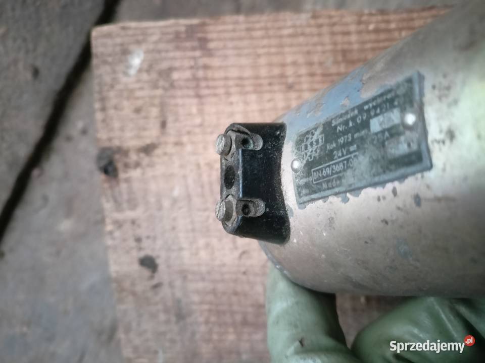 Silniczek wycieraczki 24v 1973 RSSE Lublin