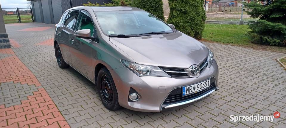 Toyota Auris 16 krajowy pierwszy właściciel podgrzewane fotele Mleczków