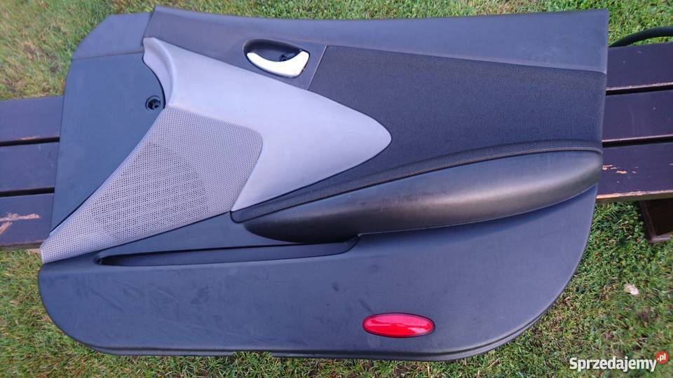 nissan P12 tapicerka drzwi boczki pomorskie Słupsk