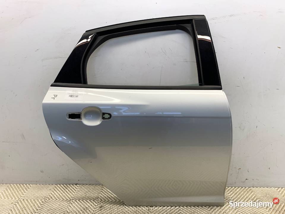 DRZWI PRAWY TYŁ FORD FOCUS III Hatchback podkarpackie