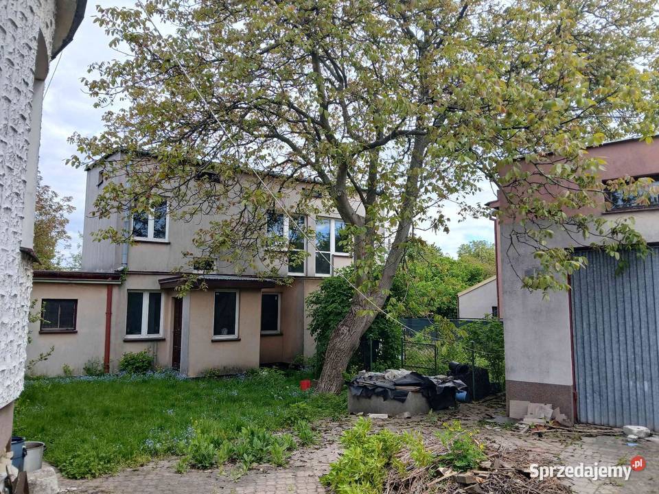Dom wolnostojący 142 m2 i oficyna 129 m2 na Chełm