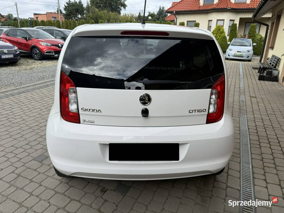 koda Citigo Rezerwacja benzyna Orzech