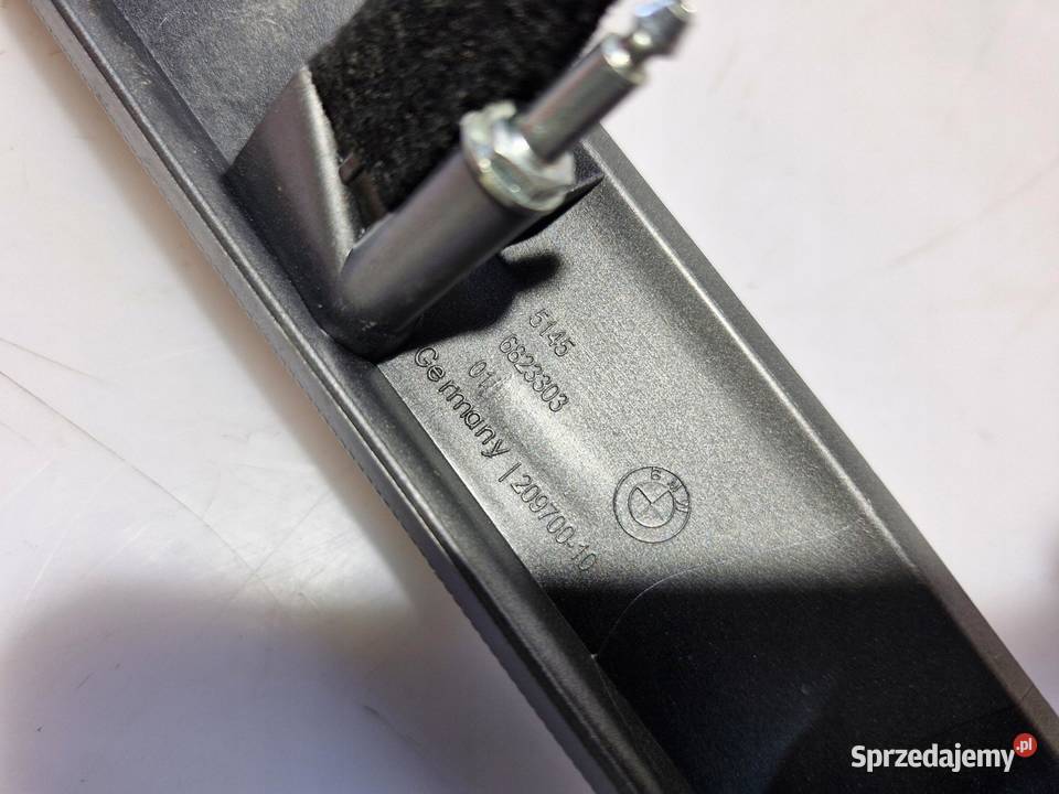 BMW1 F40 LISTWA OSŁONA DEKOR DESKI ROZDZIELCZEJ