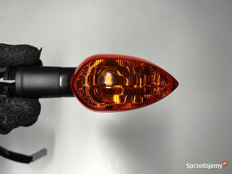 YAMAHA R1 R6 MT01 FZ1 FZ6 Kierunkowskaz lewy