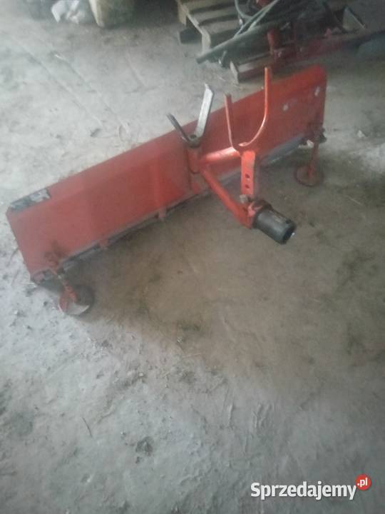 traktorek mf 70 kosa mulczer spych przyczepka Łada sprzedam