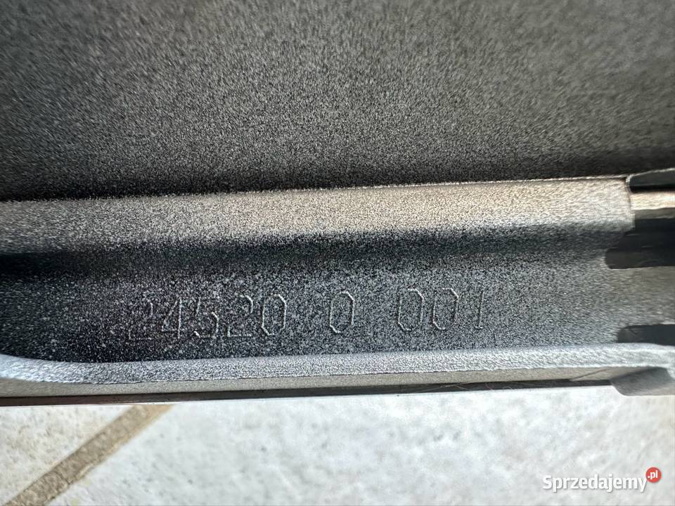 Grill przedni mercedes W 204 c klasa pomorskie Sztum