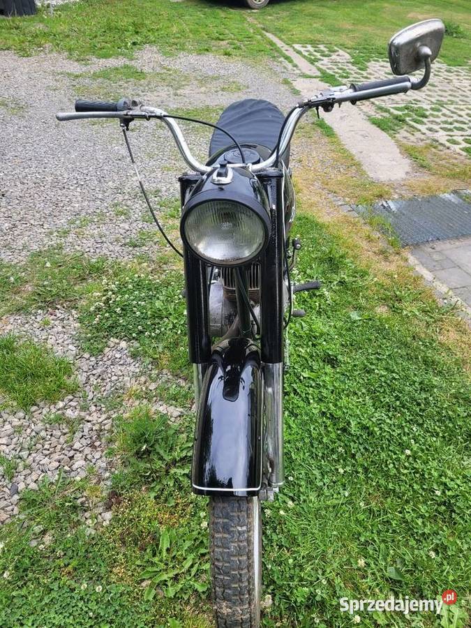 Wsk 1975 z dokumentami Kraśnik