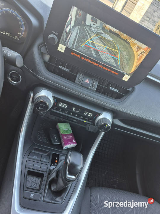 Toyota RAV4 25 hybryd Business Edition KAMERA isofix RAV4 Drelów sprzedam