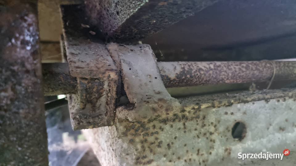 Wywrotka jedno osiowa Brzózki