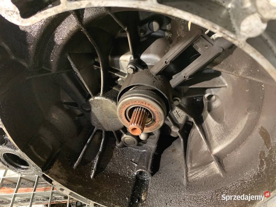 SKRZYNIA BIEGÓW FORD FIESTA MK7 8A6R7002FA 16 75 podkarpackie