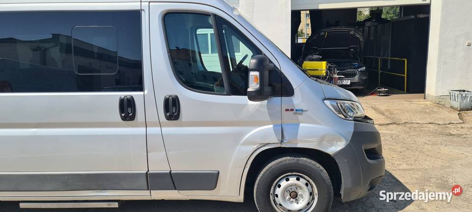 Fiat Ducato L3H2 z windą do przewozu osób