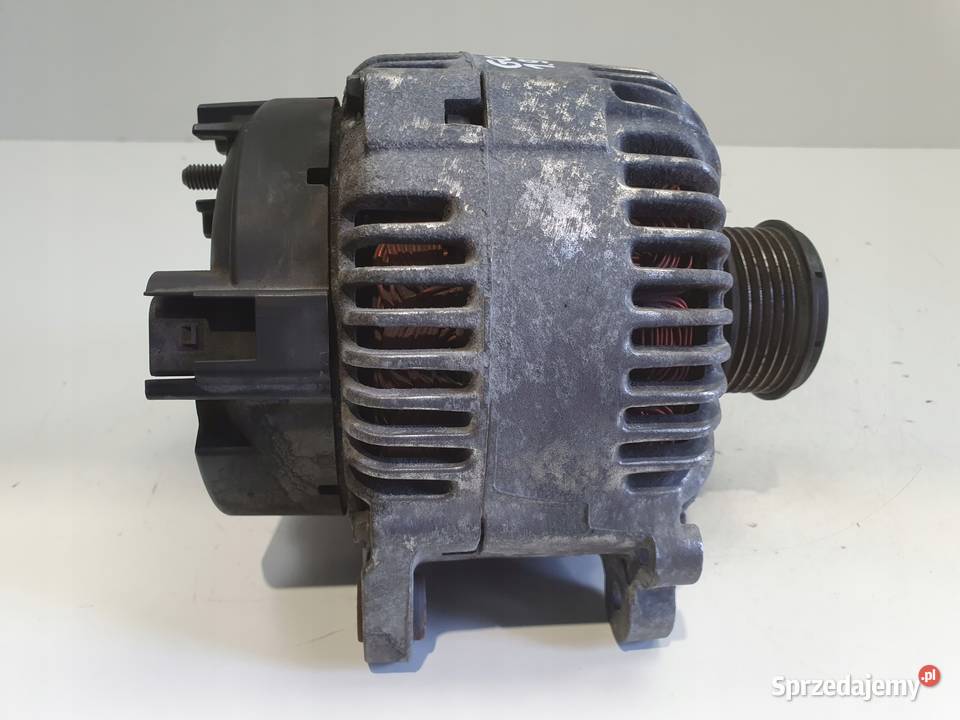 ALTERNATOR VW Golf V 20 TDI valeo 021903026L osobowe sprzedam