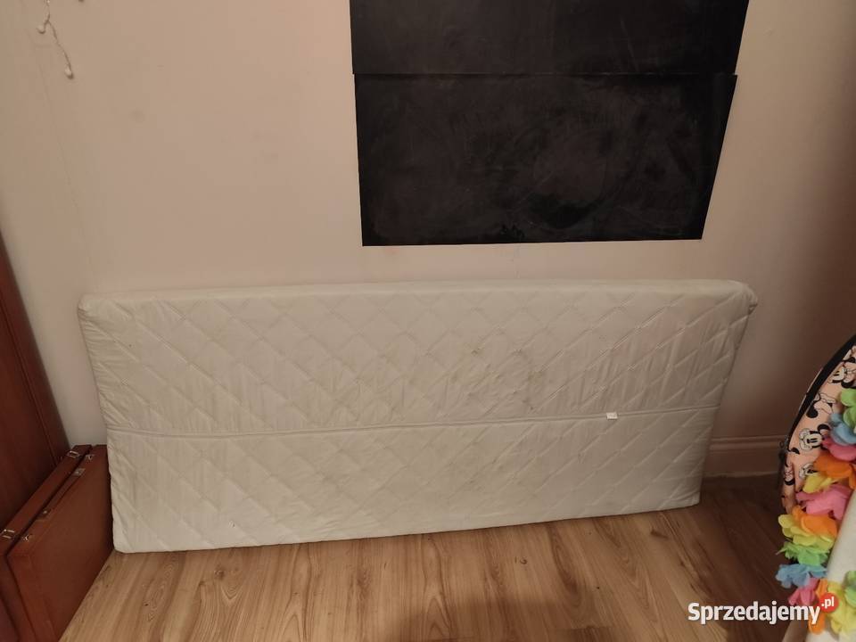 Sprzedam łóżko dziecięce sprzedam