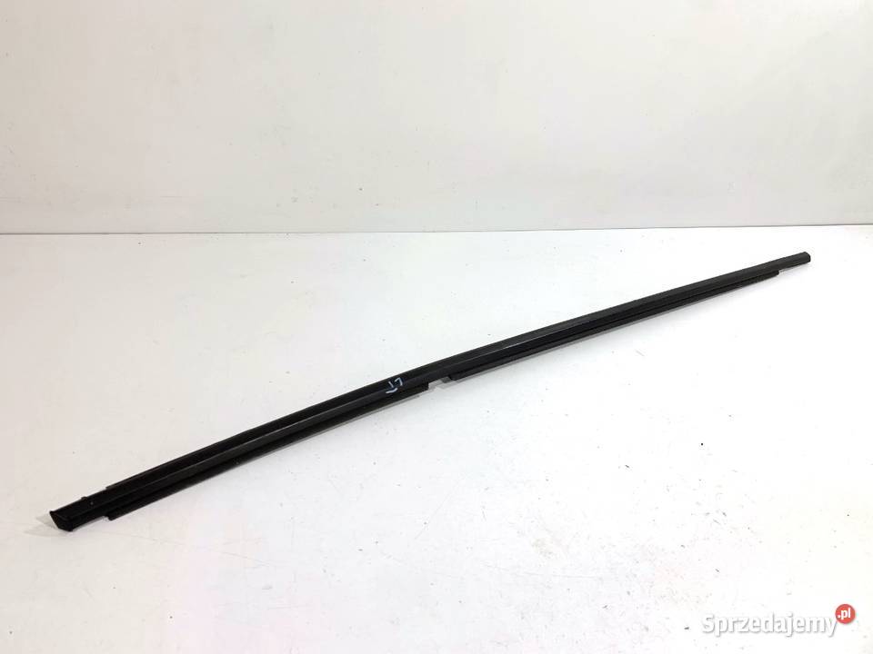 LISTWA ZGARNIAJĄCA TYŁ LEWY TOYOTA COROLLA E21