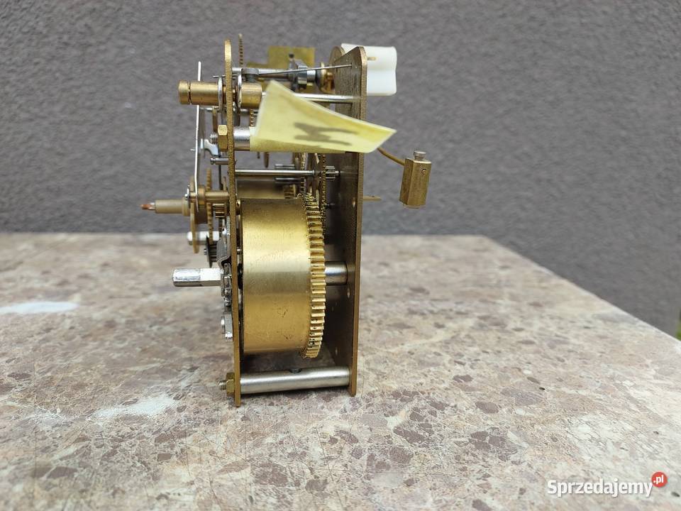 M125 Mechanizm starego zegara ściennego FHS pomorskie Tczew