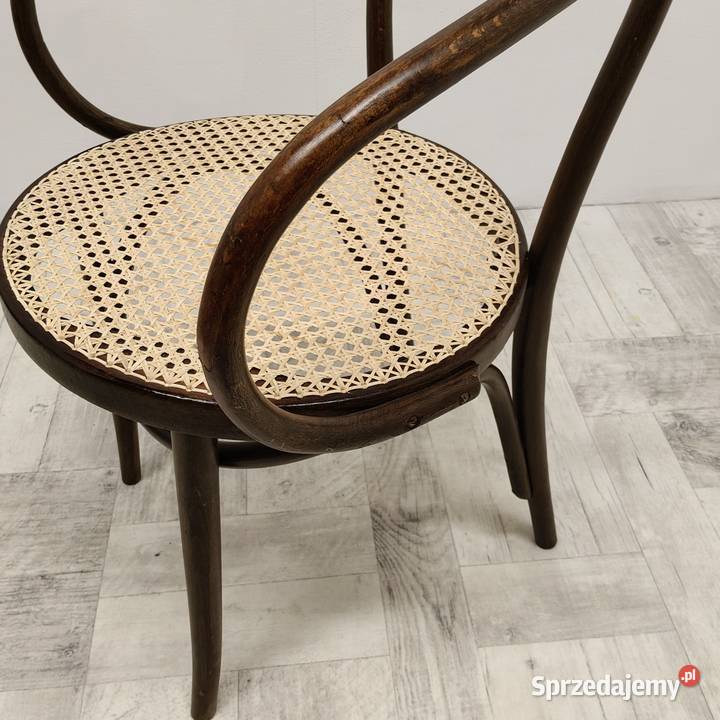 krzesło gięte Fameg model B09 siedzisko rattan Radomsko