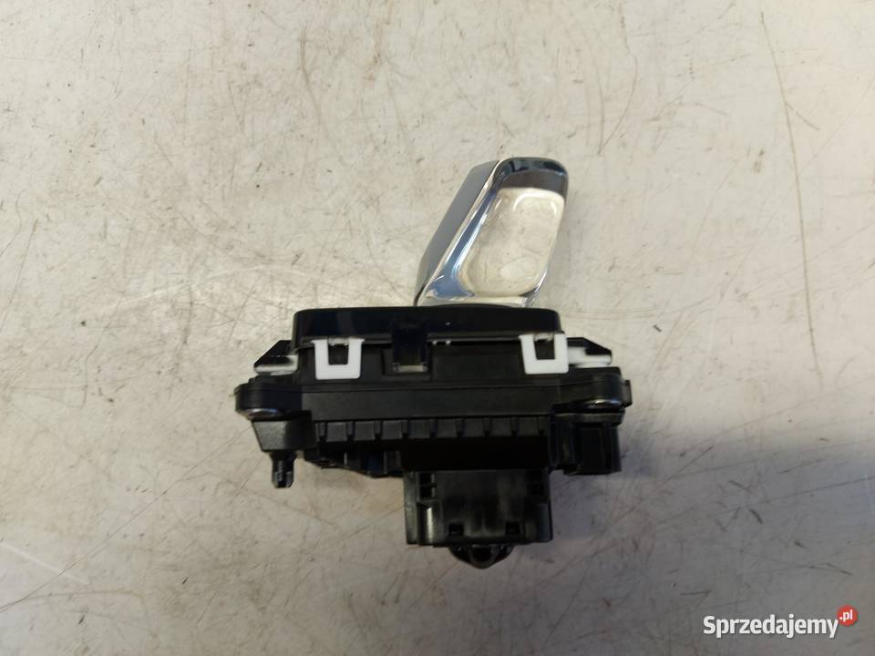 VOLVO XC40 Drążek lewarek zmiany biegów gałka