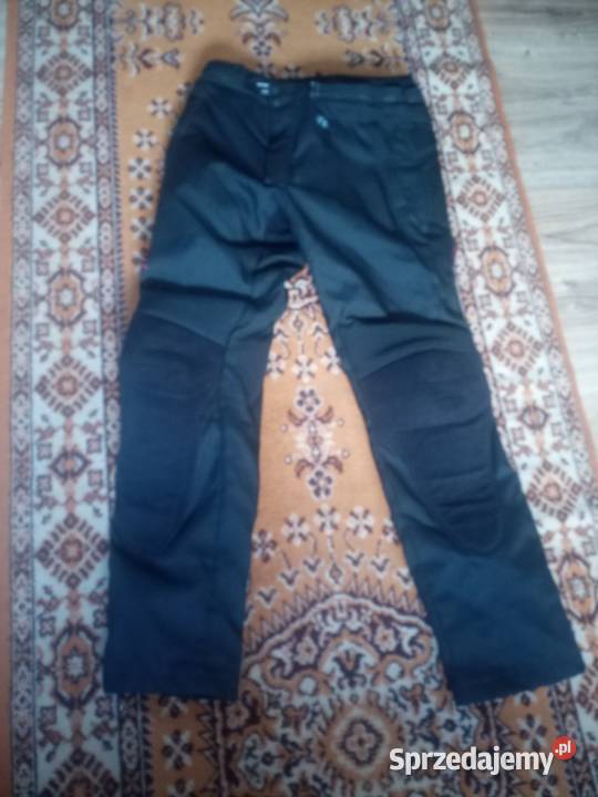 Sprzedam strój na motor Pozostałe Lubaczów