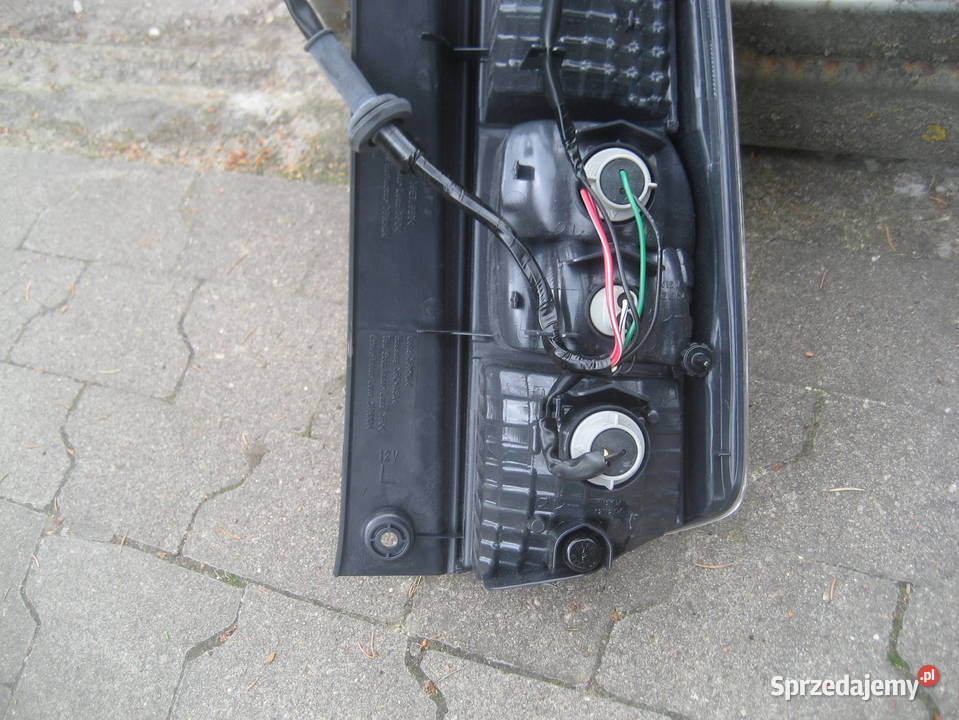 daihatsu sirion II 0510r lampa tył lewa koito Lampy tylne Rakoniewice