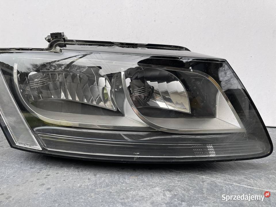 AUDI Q5 LIFT PRAWA LAMPA PRZÓD ANGLIK 8R0941004A