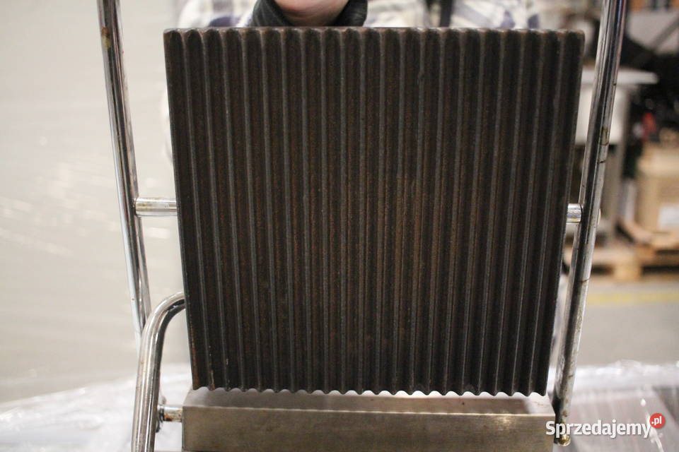 Grill kontaktowy pojedynczy ryflowany BARTSCHER Pszczyna