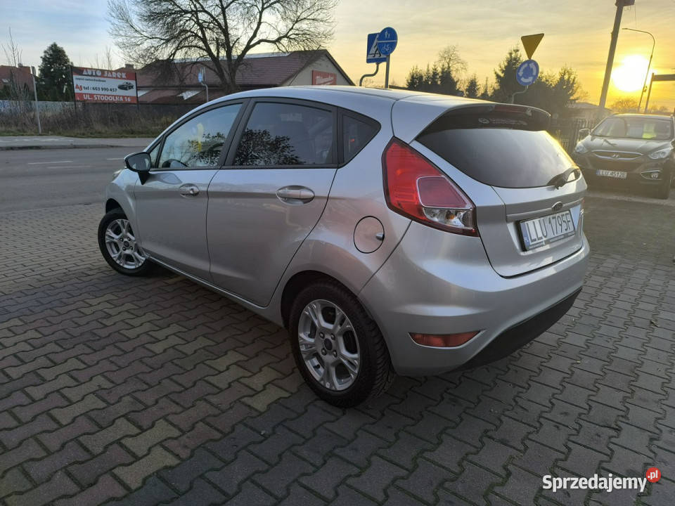 Ford Fiesta 10 i 80 Klimatyzacja Podgrzewane klimatyzacja Łuków