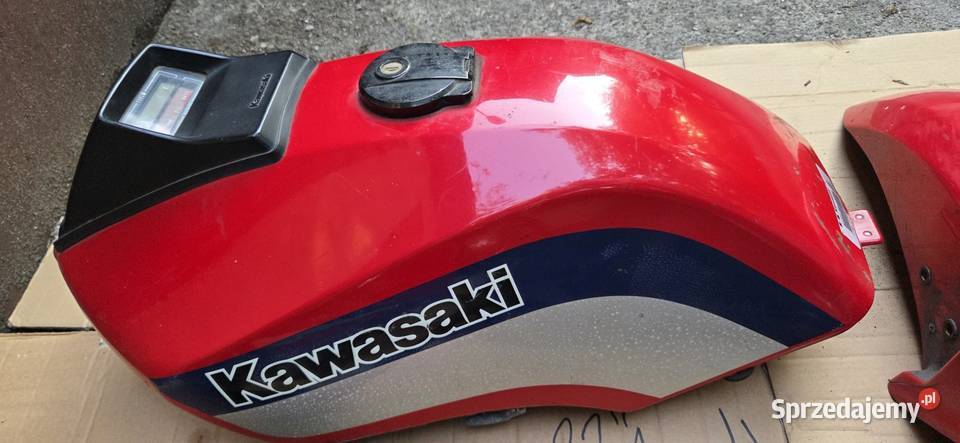 Kawasaki GPZ1100UT 750 550 400 1100 UT części Plastiki mazowieckie Warszawa