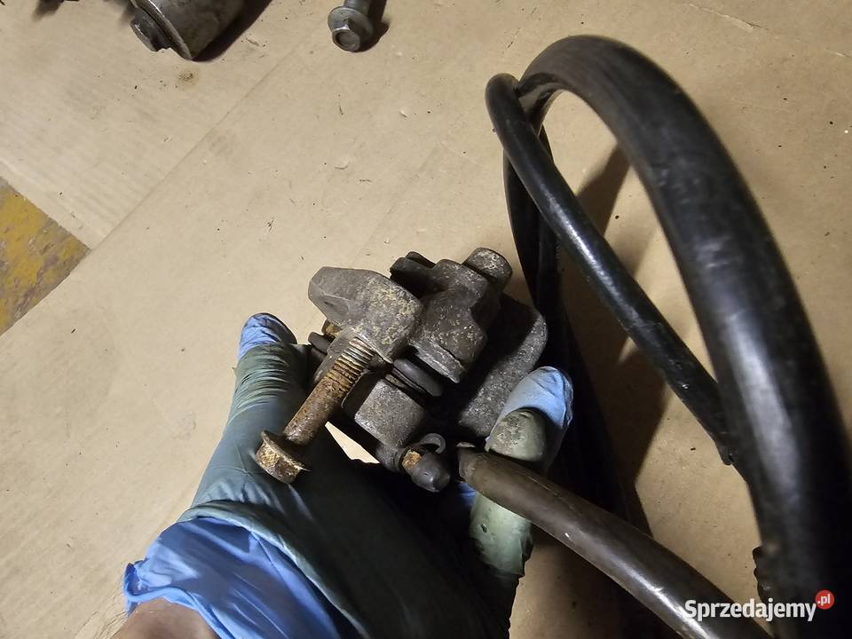 Honda XR 600 zacisk hamulca hamulcowy przód Jelenia Góra sprzedam
