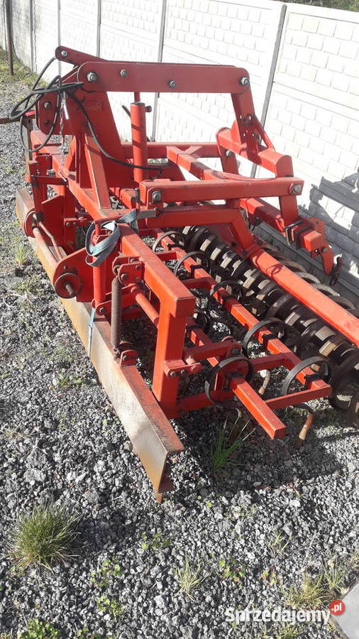 Agregat uprawowo siewny 3m z hydropakiem z wałem Iłża sprzedam