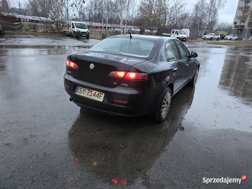 Alfa Romeo 19 jtdm 150 koni 2006 r nieuszkodzony Orzech