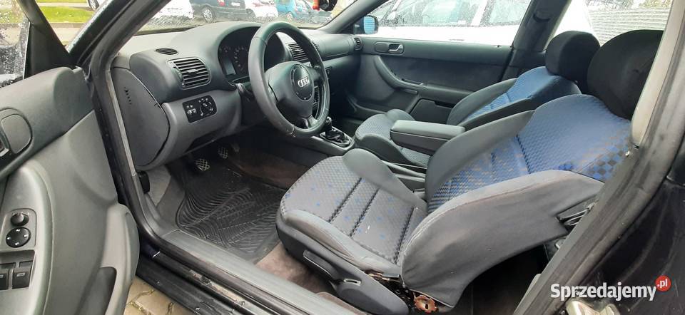 Audi A3 18 benzyna 125 alusy 17 Rzeszów sprzedam