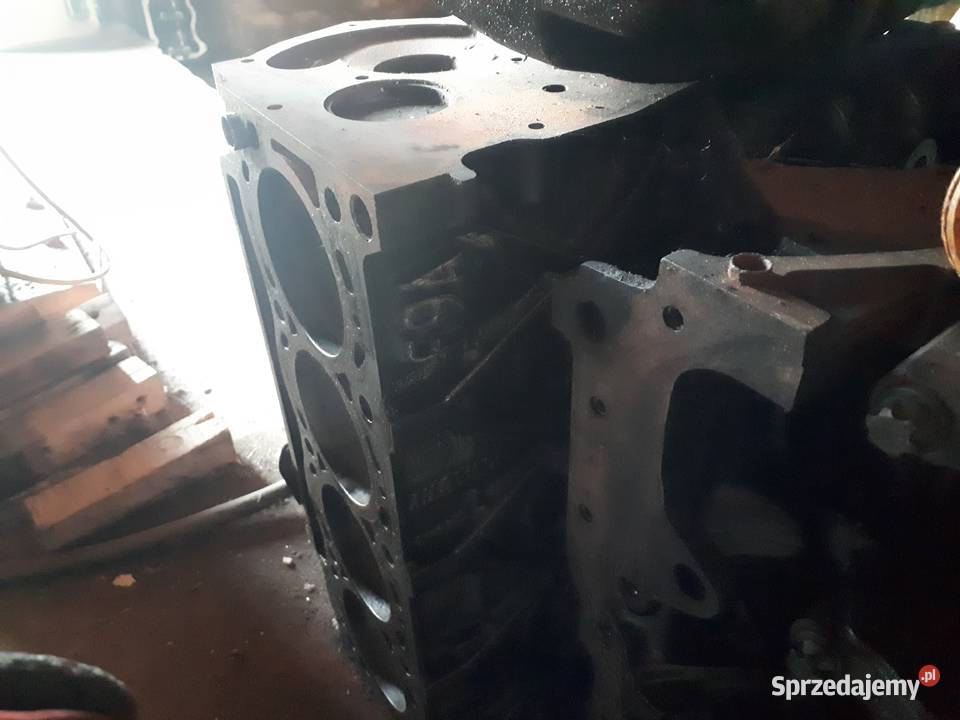 Bloki silnika 19 dci F9A i F8T 100 i 120 Radomsko