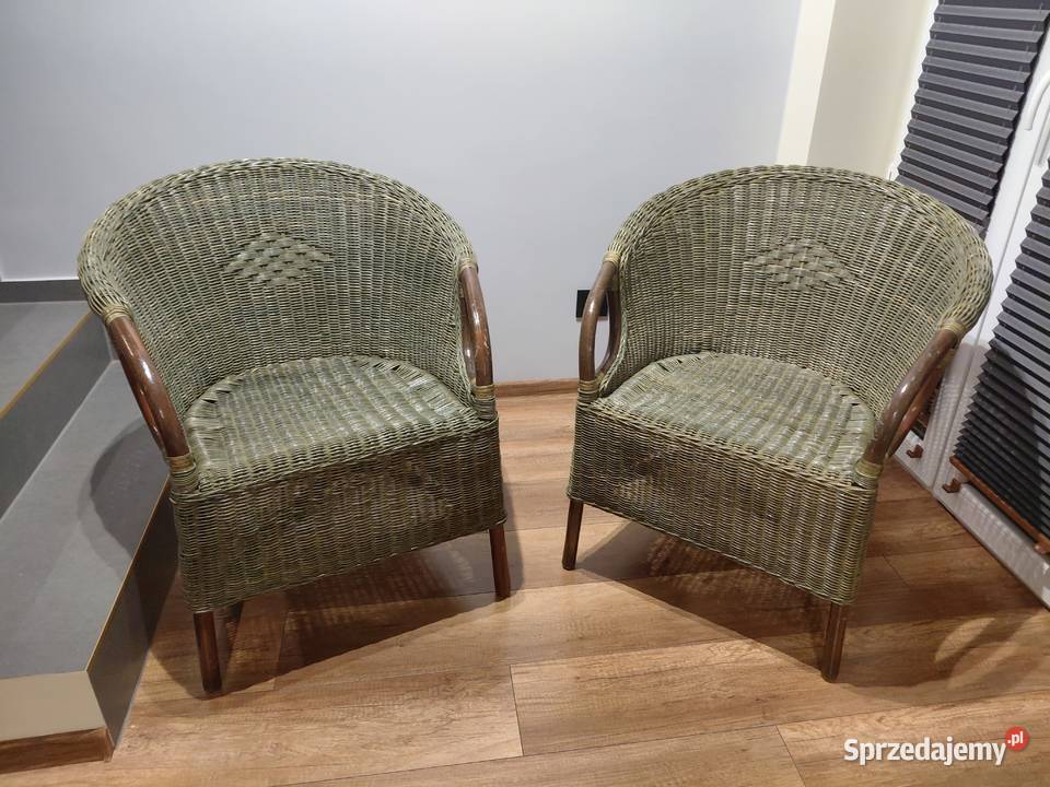 Dwa urocze rattanowe fotele 242 Byczyna