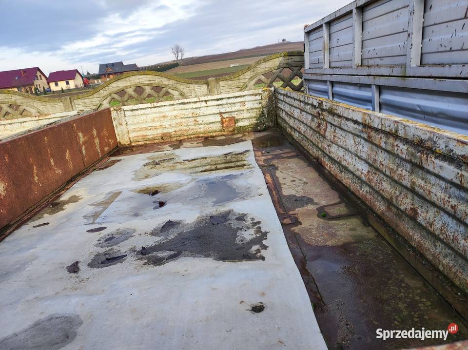 Przyczepy D732 nieuszkodzony dolnośląskie Tyniec nad Ślęzą sprzedam